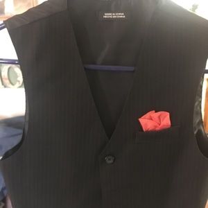 Boys 10 vest